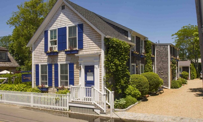 Edgartown Casa | The Lightkeepers Inn