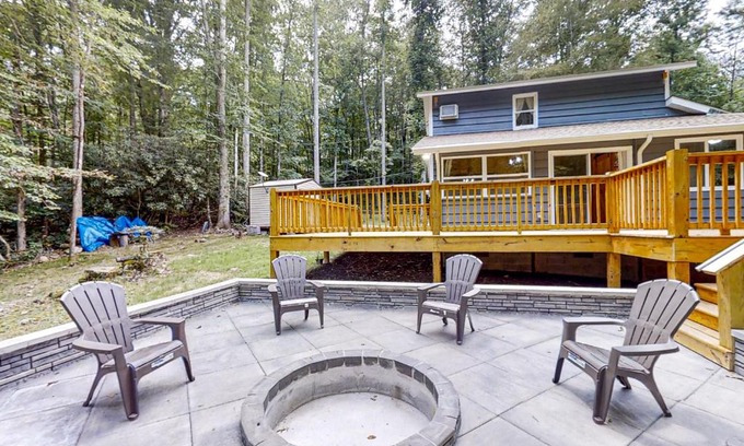 Otto Casa | The Little Dude Cabin