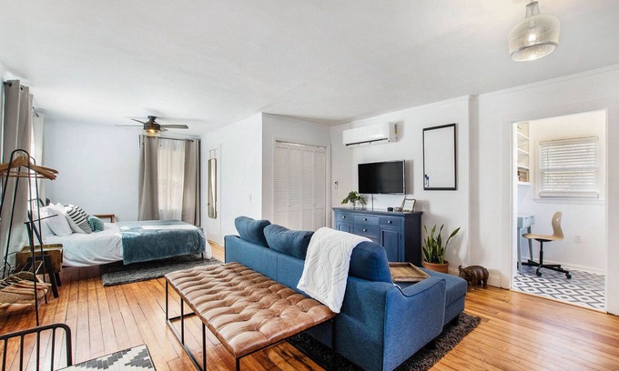 Mission Casa | The Little House: Casa completa - ¡Recientemente renovada!