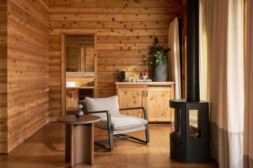 Meadows Of Dan Complejo | The Lodge at Primland, Auberge Collection
