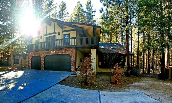 Summit Estates Cabina | The Lodge at Snow Summit Home