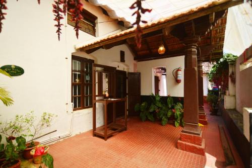 Stuart Hill Cama Y Desayuno | The Lodge, Madikeri