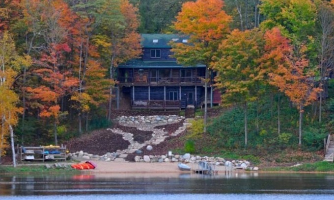 Lake Ann Casa | The Lodge-Sleeping Bear Resort in Lake Ann Michigan