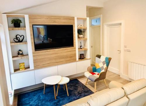 Shantraud Casa | The Lodge - Wellness Retreat, Private & Secluded Sauna access