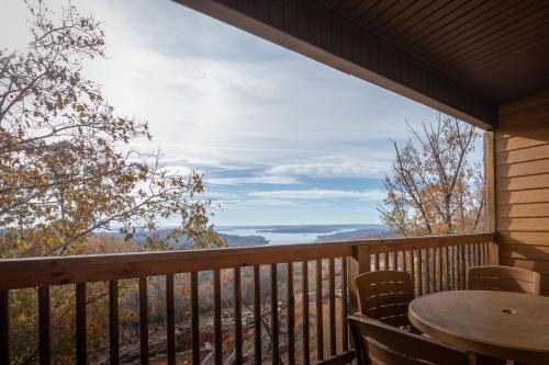 Indian Point Complejo | The Lodges at Table Rock