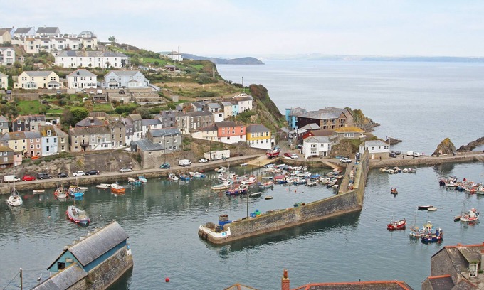 Portmellon Cabaña | The Loft at Beach House