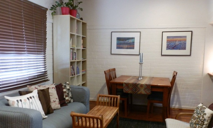Maylands Apartamento | La biblioteca de Loft en Sevenoaks