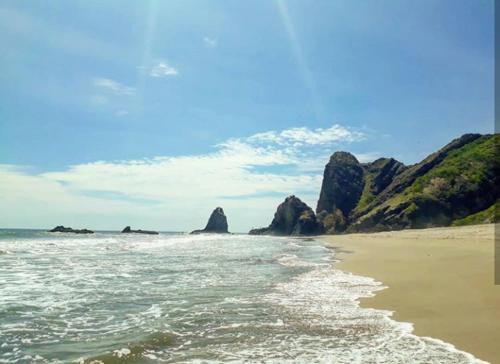 San Lorenzo Cama Y Desayuno | The Lookout Beach Hotel
