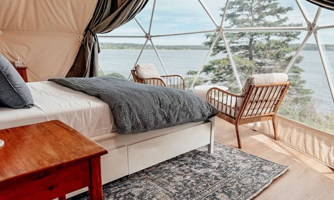 LaHave Casa | The Lookout Dome Two - Private Hot Tub