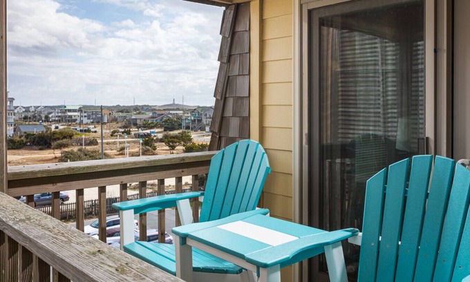 Kill Devil Hills Condominio | The Lookout @ Golden Strand in the heart of OBX
