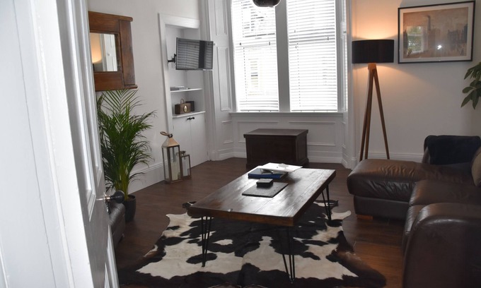 Oban Apartamento | El Lowry .. Donde la elegancia se encuentra con el lujo!