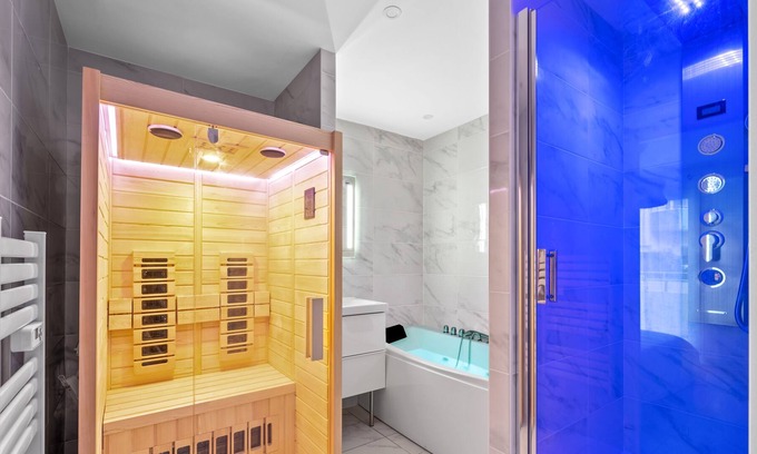 Talensac-Pont Morand Apartamento | ☆The Luxury Spa☆ with cinema/terrace in the city center