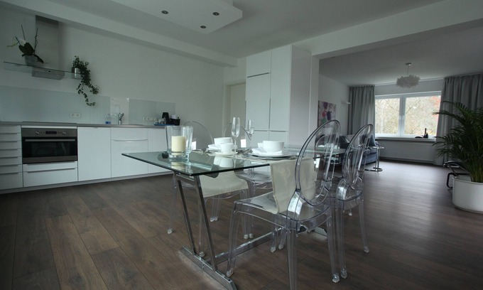 Habenhausen Apartamento | La suite de lujo 95m2 / Para 5 personas / Limpieza diaria y desayuno bajo petición