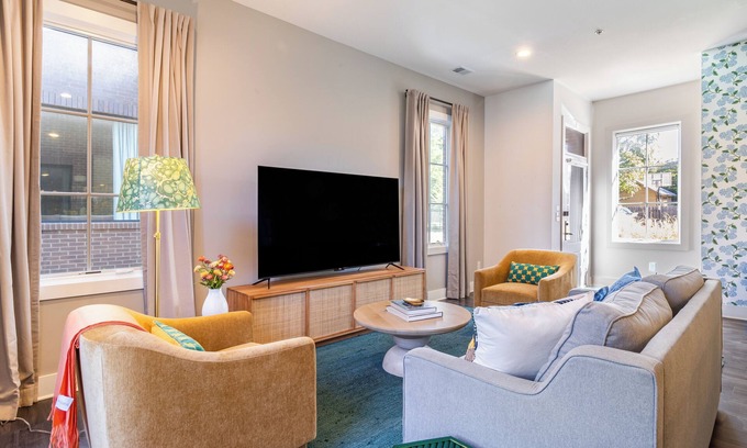 Germantown Apartamento | The Magnolia #3 by AvantStay | Minutes to Downtown