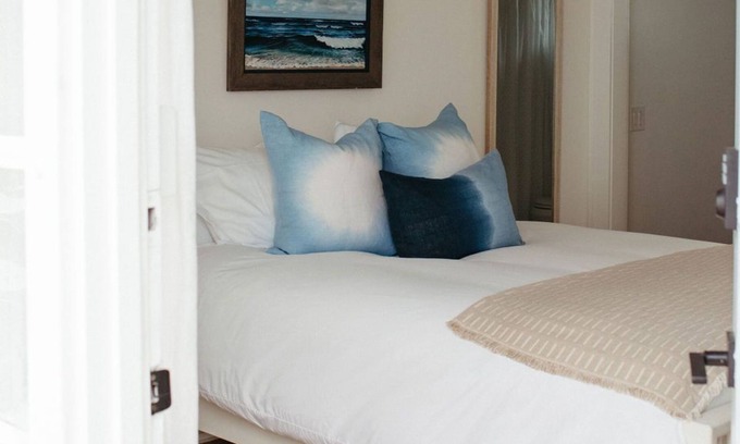 Montecito Cabaña | The Mai Tai is a Montecito Bungalow with the BEST location, walkability, privacy