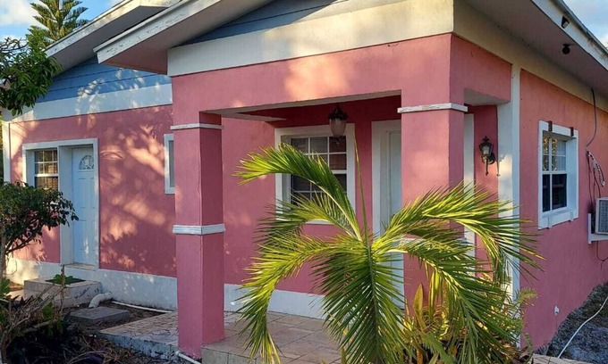 Jimmy Hill Casa | The manner EN suite, marvelous 1 bedroom suite in moss Town exuma with AC, WiFi