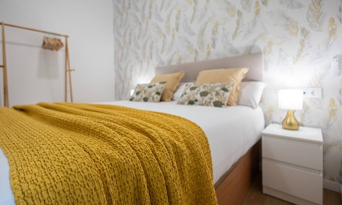Aiora Apartamento | The Maritim Serreria Apartment 03 by Florit Flats