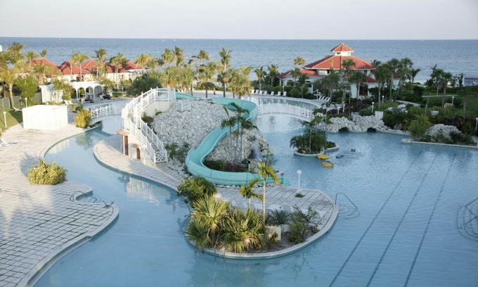 Bell Channel Bay Complejo | The Marlin at Taino Beach Resort