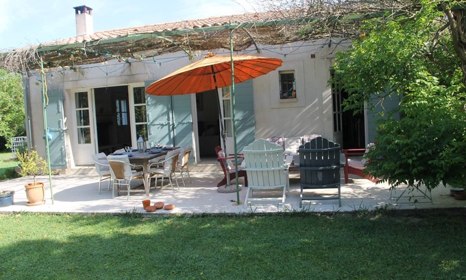 Chateaurenard Villa | EL MAS DU PLANTIER CERCA DE LOS ALPILLES, AVIGNON, SAINT REMY DE PROVENCE