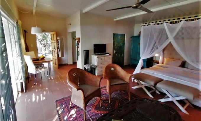 Maun Casa | The Maun Studios