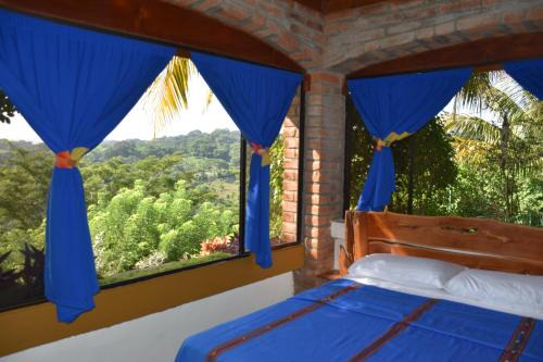 Suchitoto Casa | The Mayan Grouper