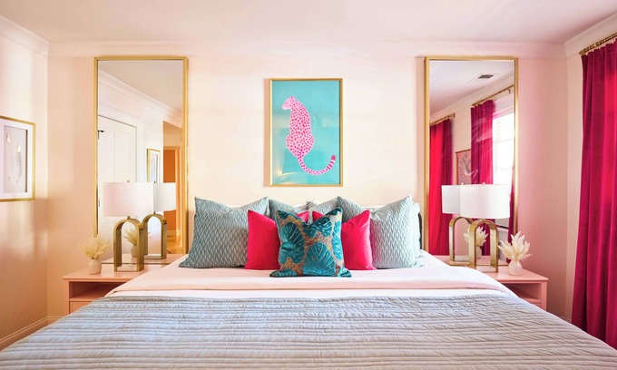 Historic District - North Casa | The Merchant on York St