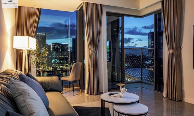 Thu Thiem Apartamento | The Metropole Opera Deluxe Residence