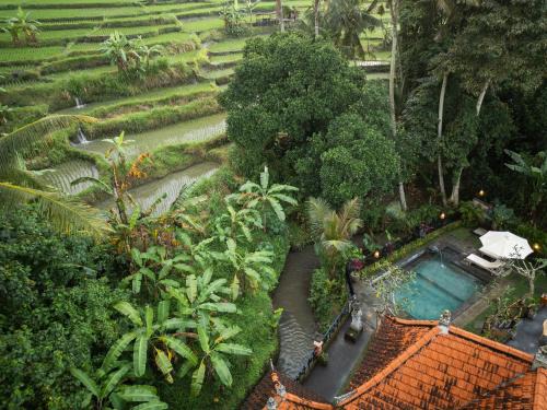 Kemenuh Villa | The Miracle House by GenuineHost