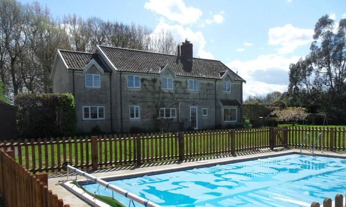 Redisham Casa | La casa del foso, Suffolk, Reino Unido