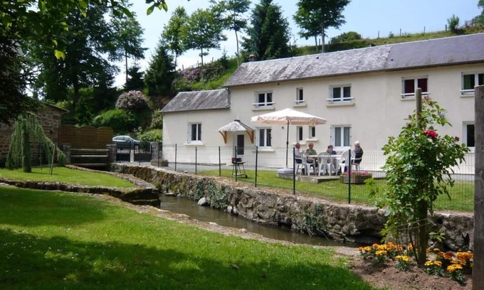 Landivy Casa | The Monthorin Valley
