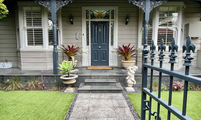 Mosman Casa | The Mosman Cottage @ Alegria