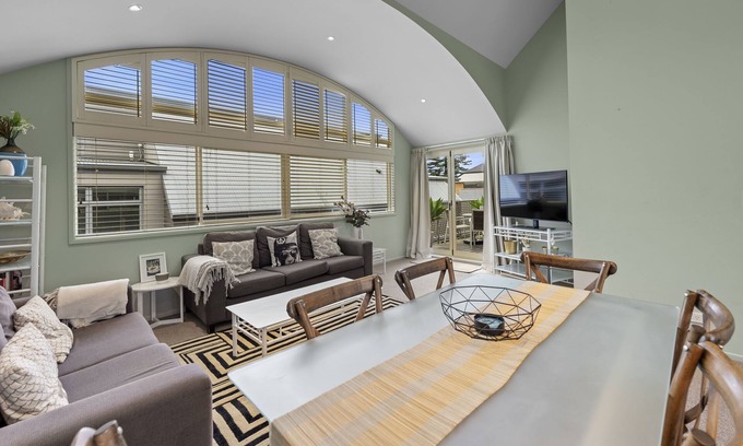 Mount Maunganui Cabaña | The Mount Retreat - Mount Maunganui Holiday Home