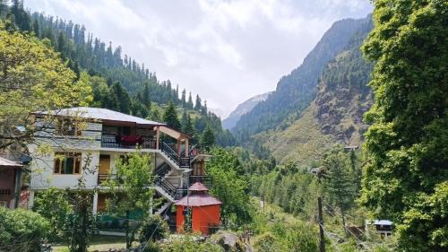 Old Manali Casa | The Mystic Heaven