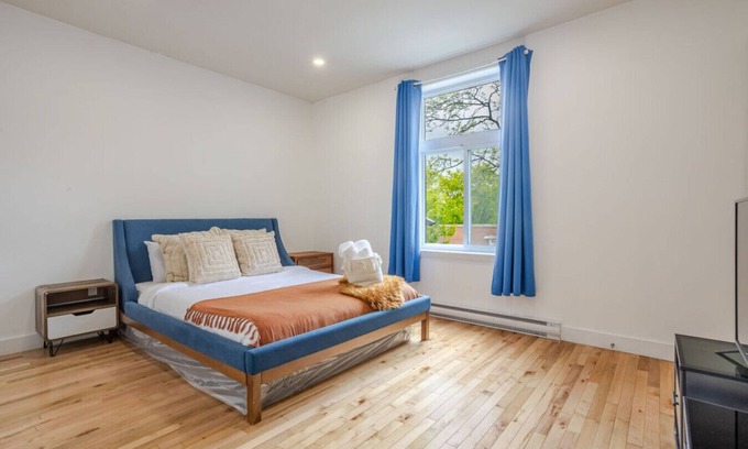 Cote-Des-Neiges—Notre-Dame-De-Grace Apartamento | The NDG Nest|A Relaxing 3BR Getaway in DT MTL