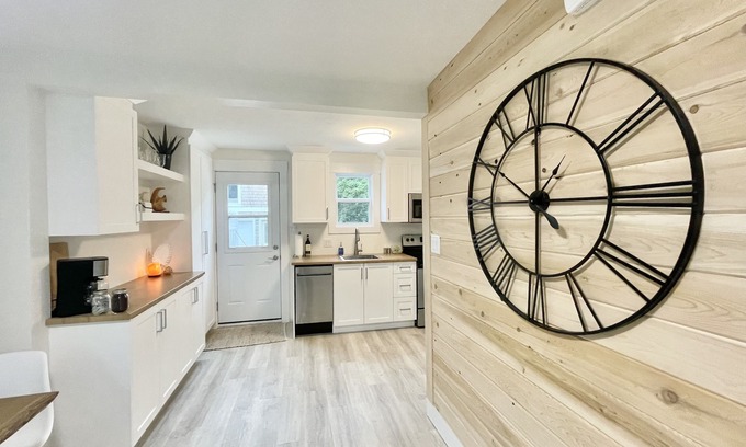 Pointe-du-Chene Casa | The Nest - A Shore Paradise
