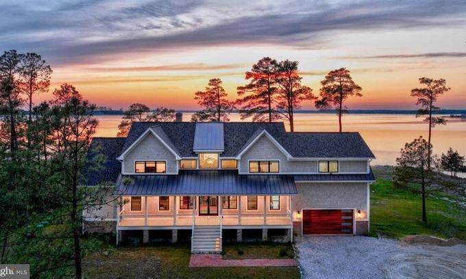 Cambridge Casa | The Nest at Fishing Creek