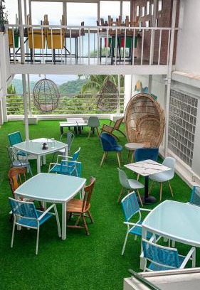 Silang Junction South Cama Y Desayuno | The NEST, Tagaytay