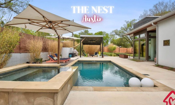West Congress Casa | The Nest with Pool and Hot Tub - An Irvie Home