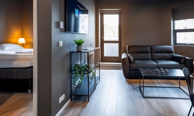 Vestmannaeyjar Apartamento | The New Post Office 1 bedroom apartment w. balcony