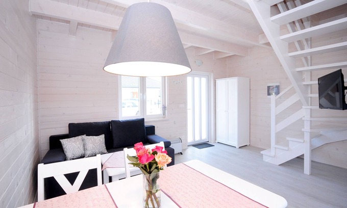 Grzybowo Casa | El recién construido "White Cottage Lux", Grzybowo en Um Kolberg, 1-6 personas
