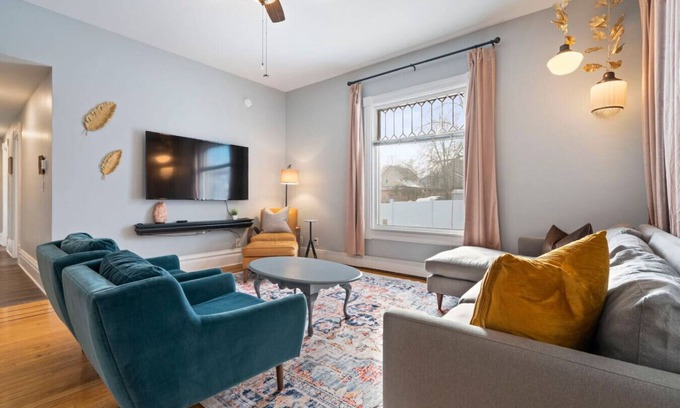 Hastings Apartamento | The Nininger - Cozy 2 BR Apartment in Hastings