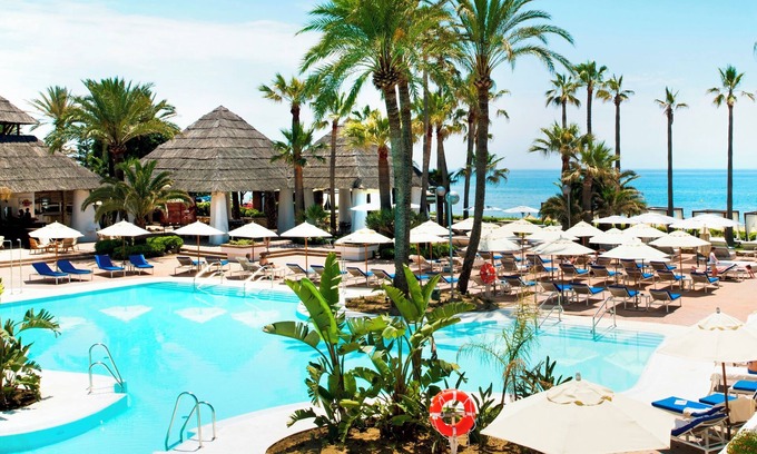 Nikki Beach Complejo | The Oasis by Don Carlos Resort