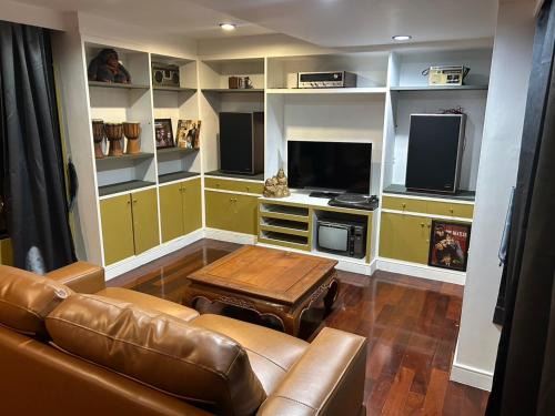 Nana Casa | The oasis on 8 3 bedrooms lovely pet zone