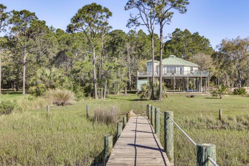 Carrabelle Casa | The Octagon House - Oceanfront Carrabelle Oasis