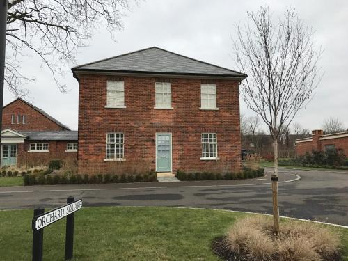 Bicester Casa | The Officers' Mess - The Garden Quarter