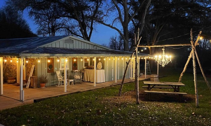 Brenham Casa | The Old Dairy ⭐⭐⭐⭐⭐
