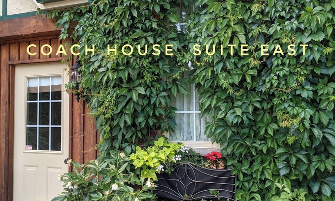 Stratford Apartamento | The Old Rectory Coach House-EAST Suite downtown
