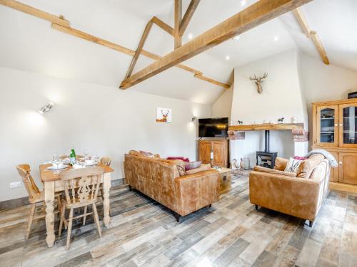 Alford Casa | The Old Stables