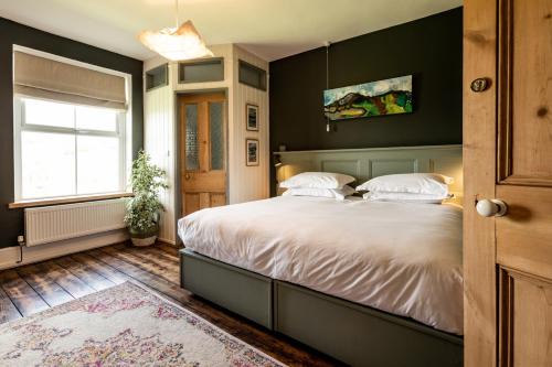 Moylegrove Cama Y Desayuno | The Old Vicarage