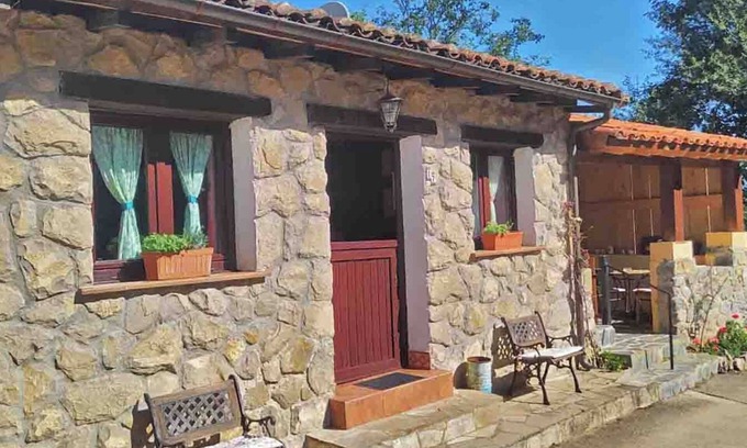 La Cueva Cabaña | LA CASA DE LA VIEJA